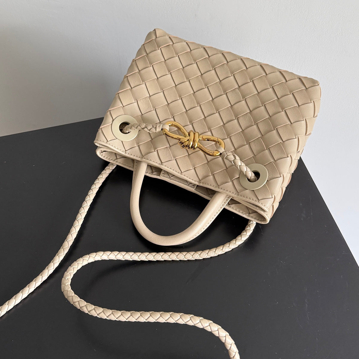 Bottega Veneta 874957 Black Card Holder Edition 2 - detail image 6