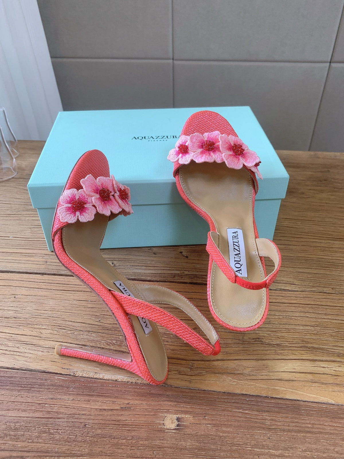 Aquazzura 2026SS Rose Gold & Teal Heels EU 35-43 Edition 3 - detail image 3