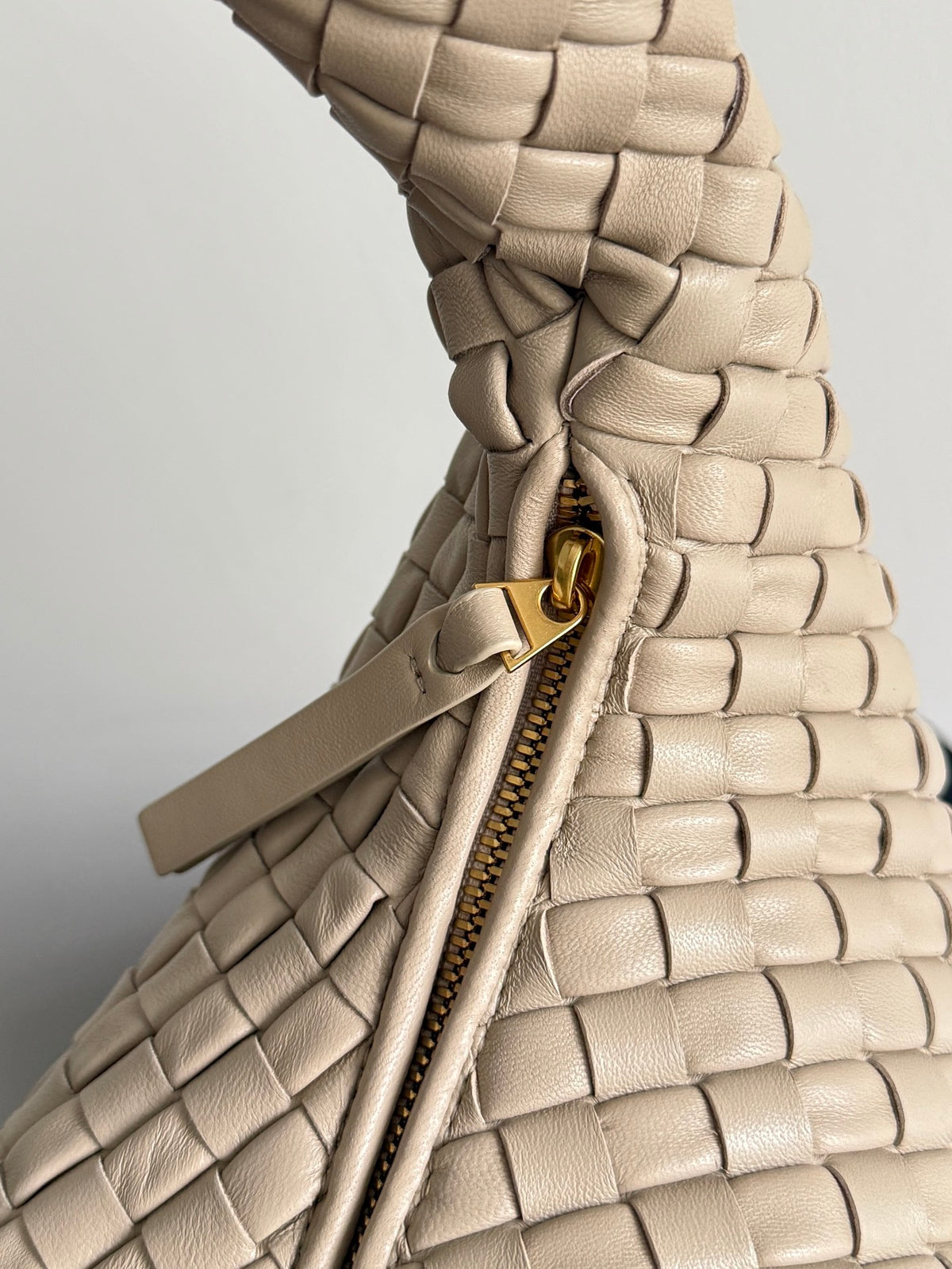 Bottega Veneta 856737 Black Hobo Bag - detail image 5