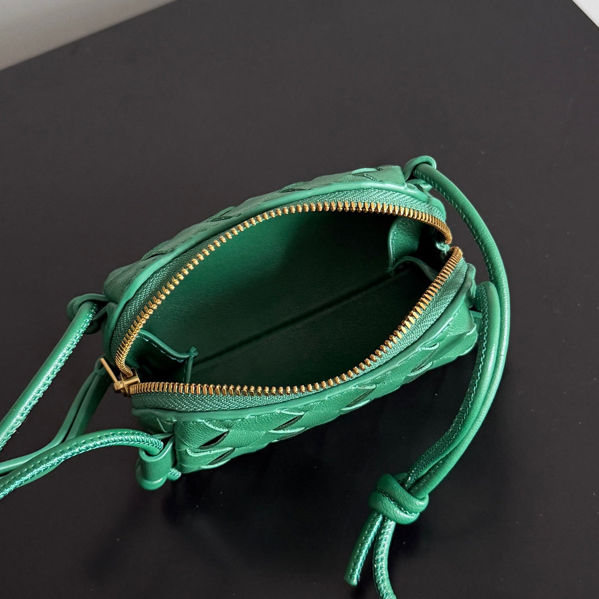 Bottega Veneta 855179 Black & Green Mini Bag - detail image 8