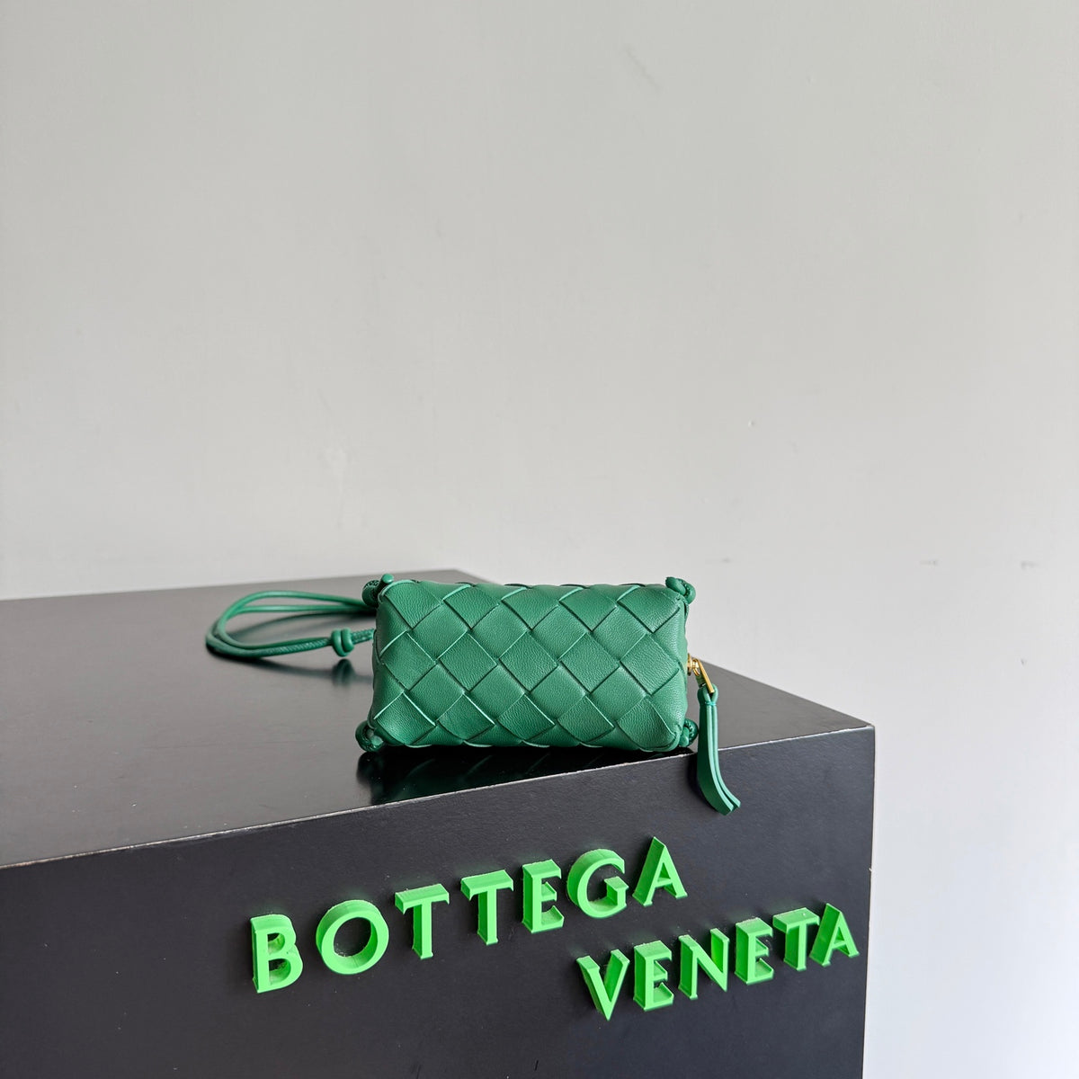 Bottega Veneta 855179 Black & Green Mini Bag - detail image 2