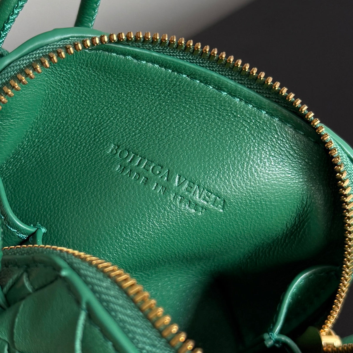 Bottega Veneta 855179 Black & Green Mini Bag - detail image 9