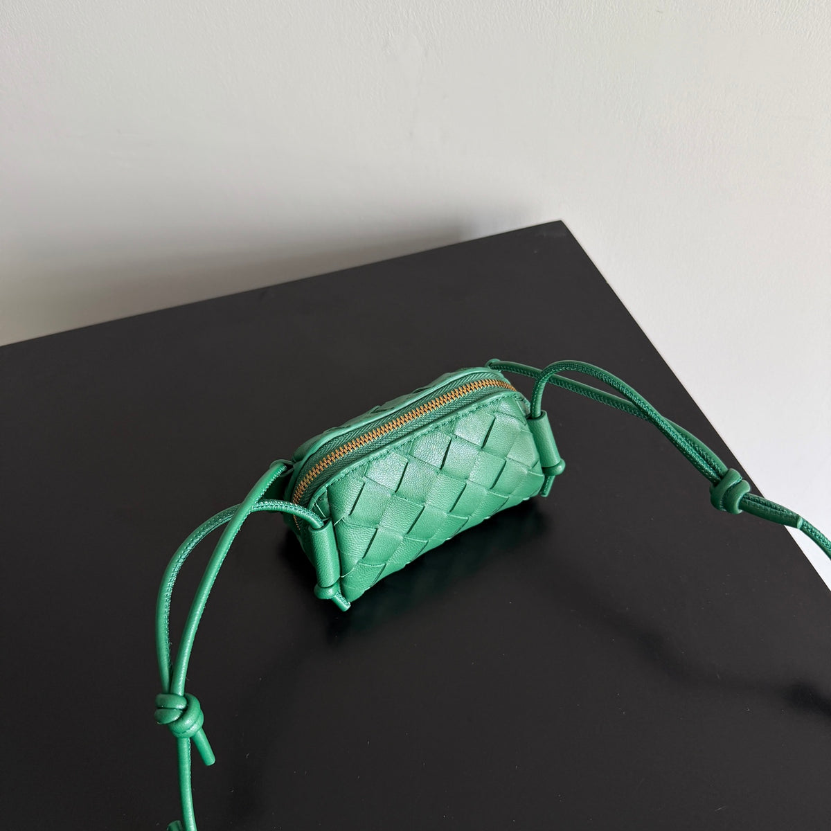 Bottega Veneta 855179 Black & Green Mini Bag - detail image 7