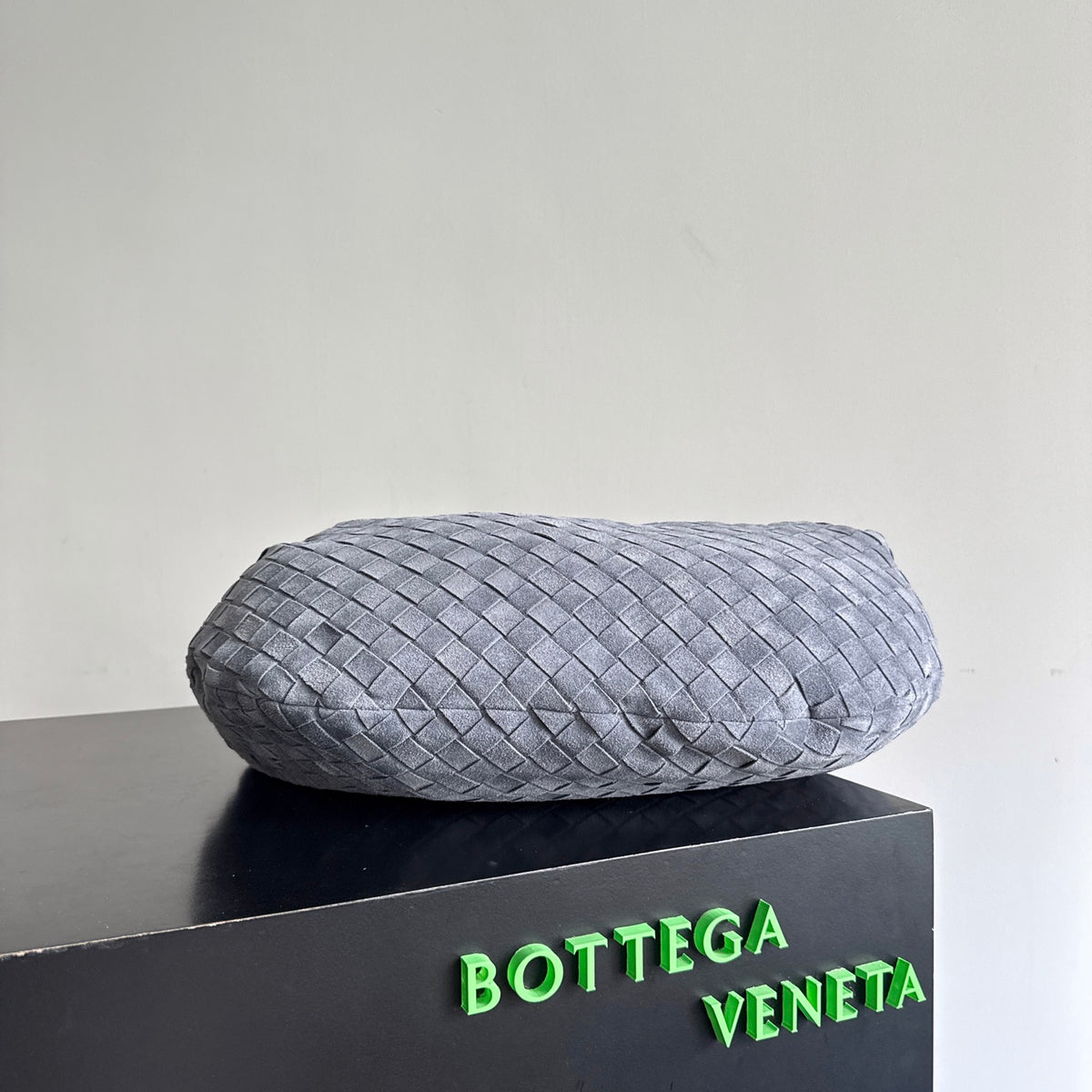 Bottega Veneta 600261 Silver Designer Handbag - detail image 3