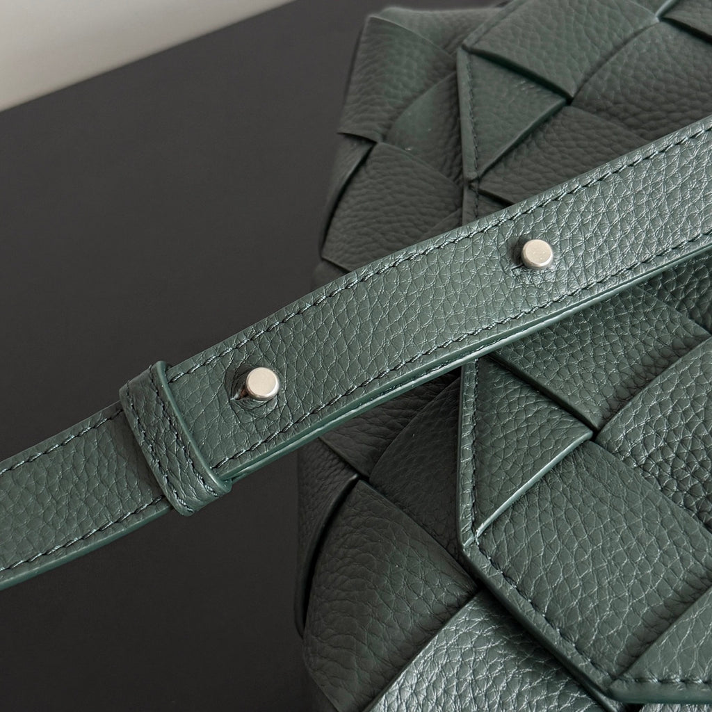 Bottega Veneta 795637 Black Designer Handbag - detail image 8