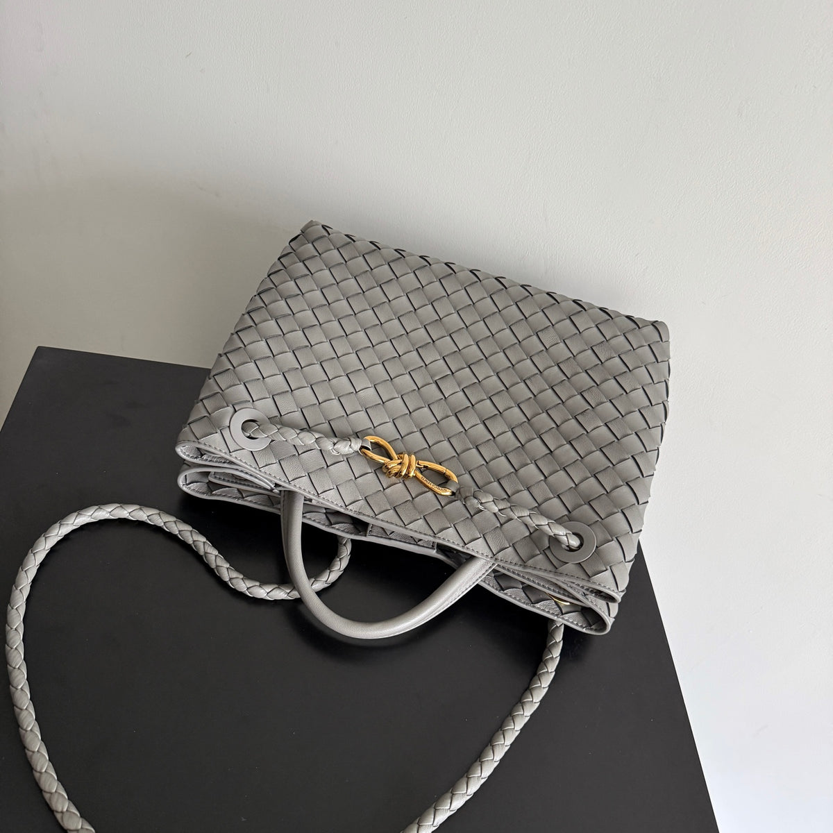 Bottega Veneta 743572 White Designer Handbag - detail image 6