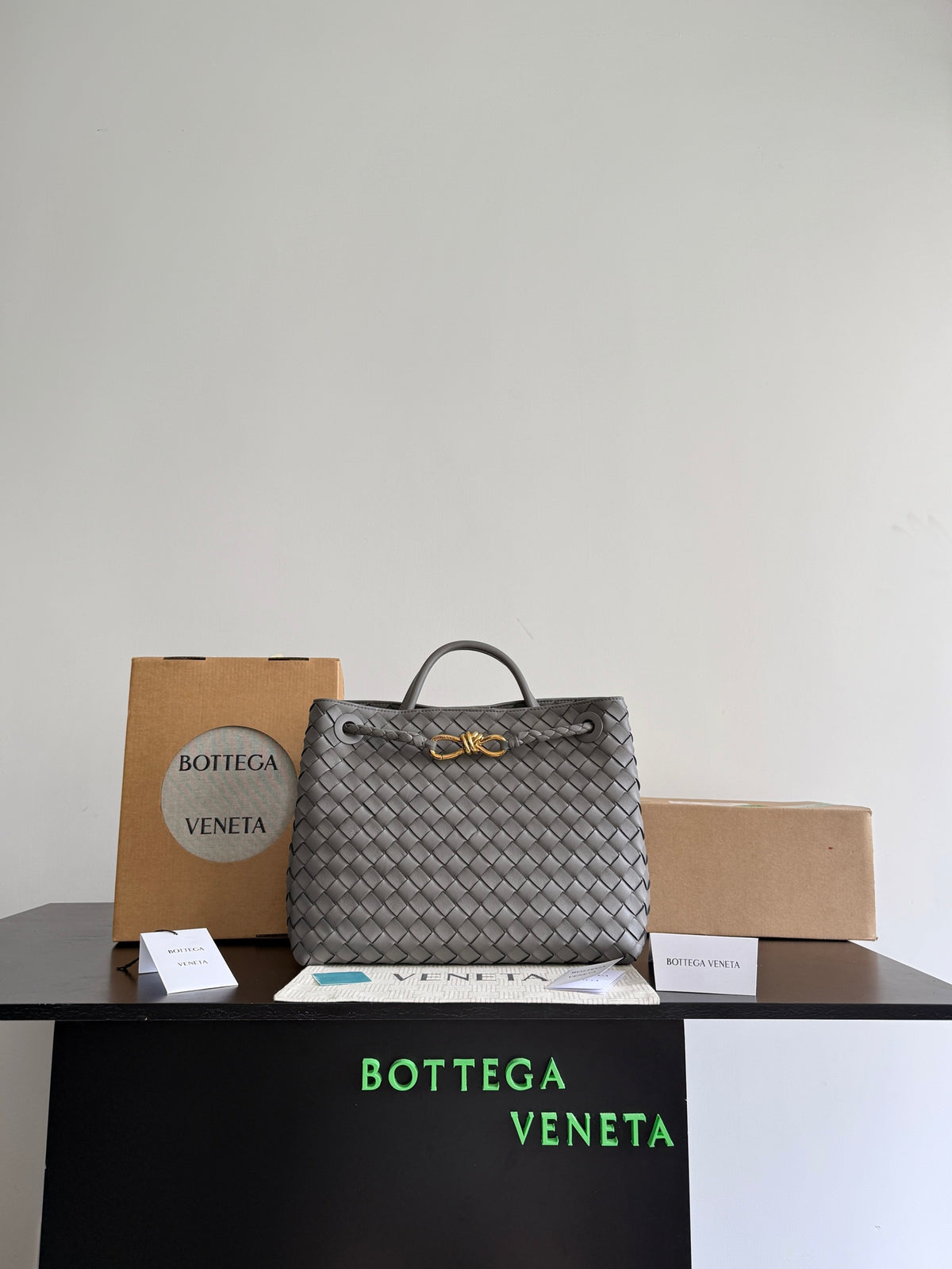 Bottega Veneta Black Designer Handbag Edition 133