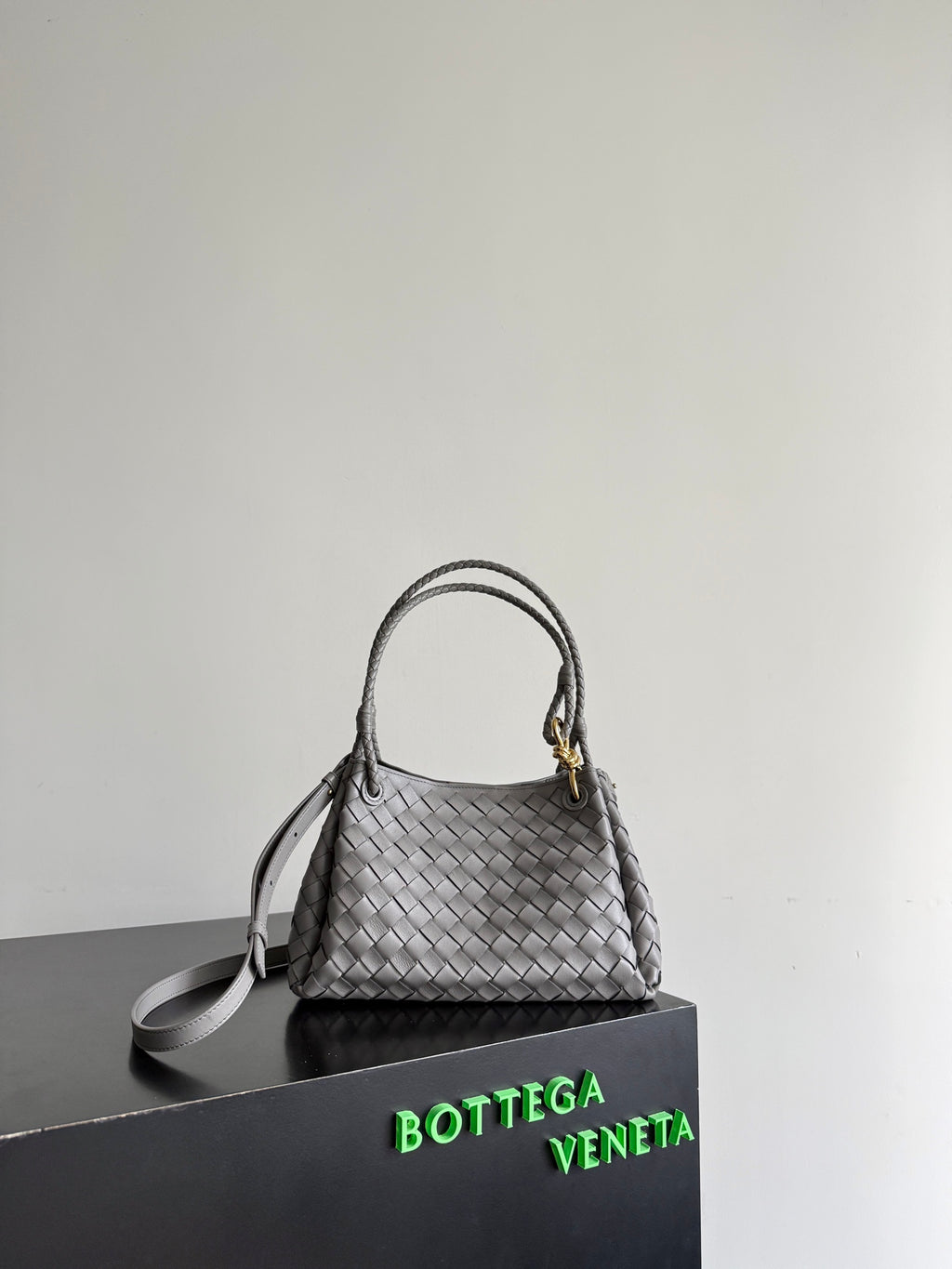 Bottega Veneta 835921 Black Designer Handbag