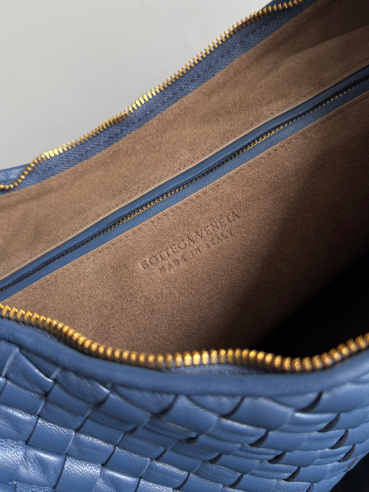 Bottega Veneta 856737 Blue Hobo Bag - detail image 9