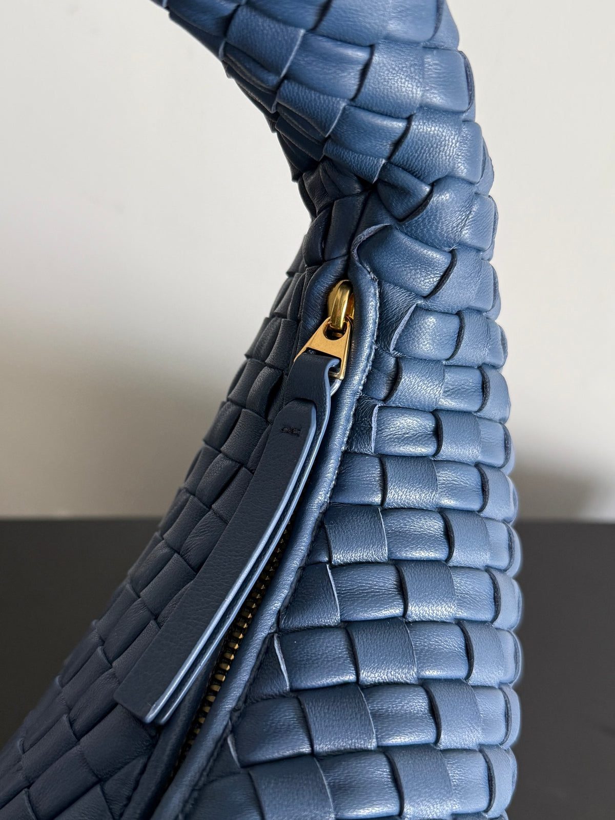 Bottega Veneta 856737 Blue Hobo Bag - detail image 5
