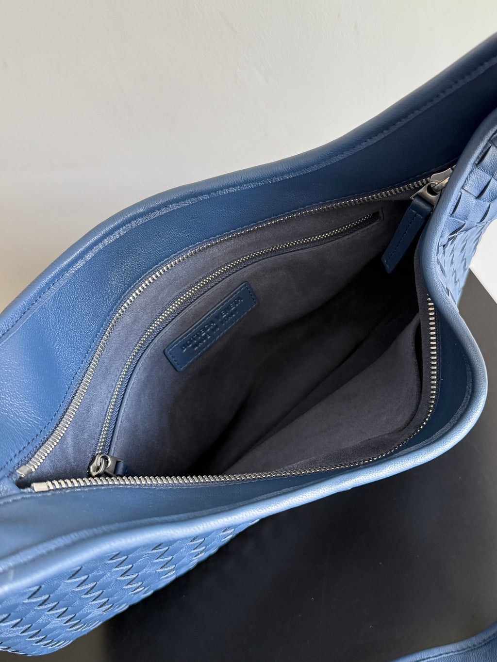 Bottega Veneta 826877 Blue Designer Handbag - detail image 9