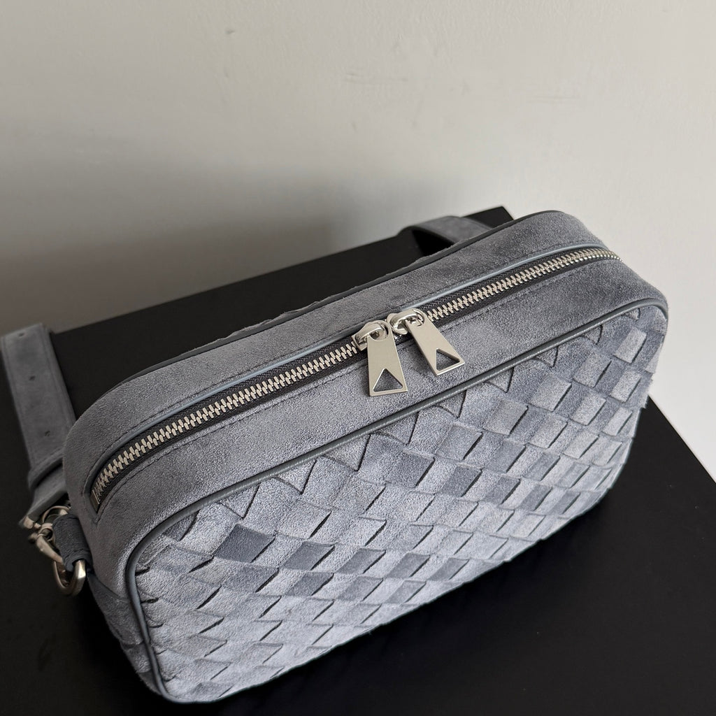 Bottega Veneta 755923 Black Designer Handbag - detail image 3