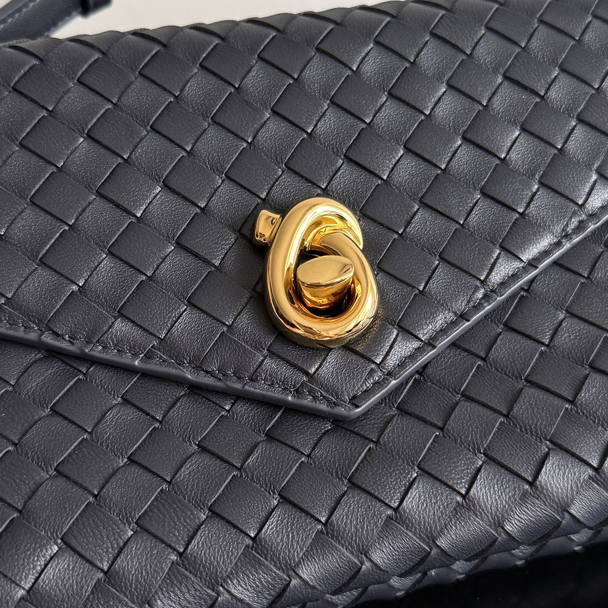 Bottega Veneta 817191 Black Tote Bag - detail image 6