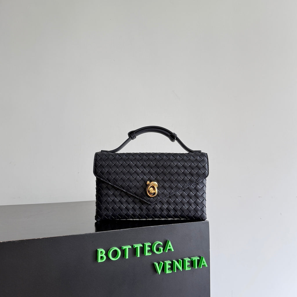 Bottega Veneta 817191 Black Tote Bag