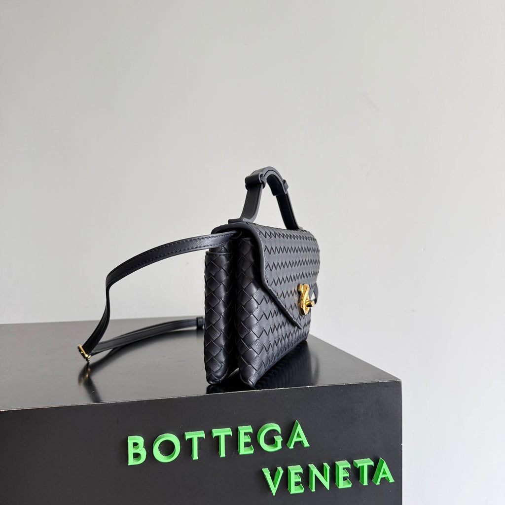 Bottega Veneta 817191 Black Tote Bag - detail image 4