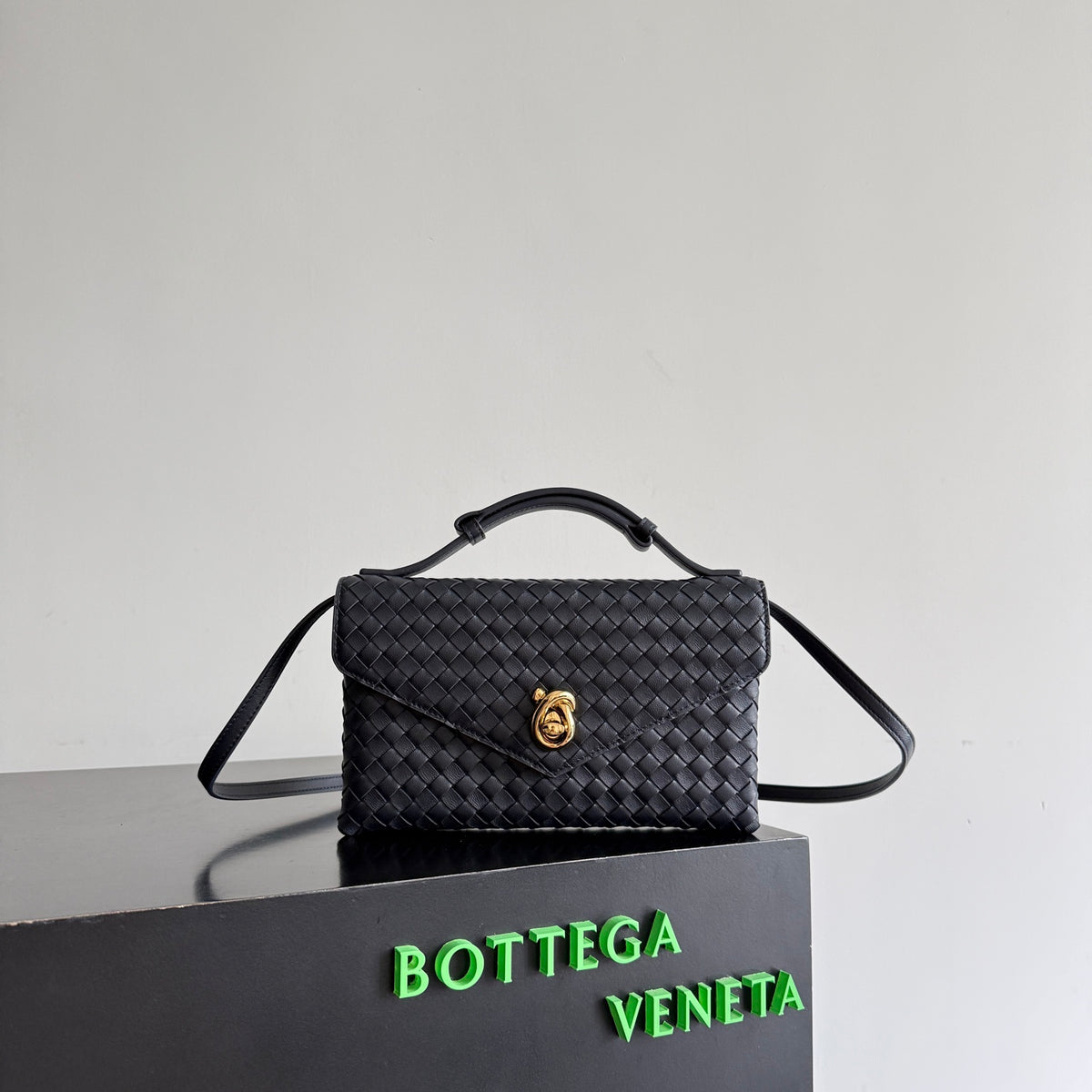 Bottega Veneta 817191 Black Tote Bag - detail image 2