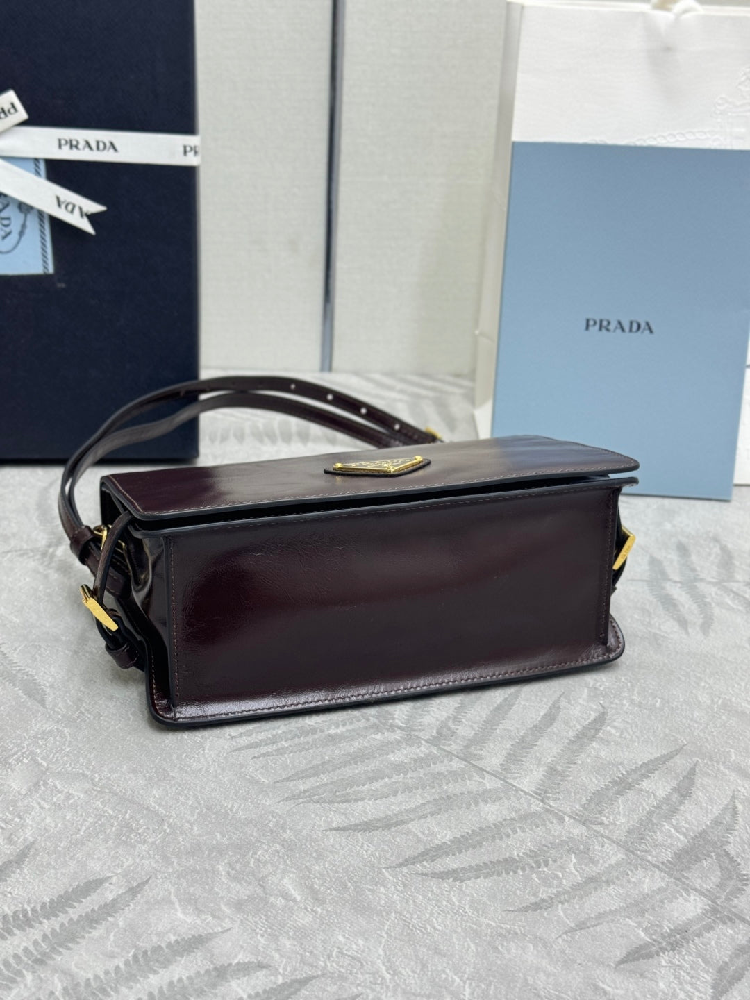 PRADA 25S SHOULDER BAG 23 IN RK BROWN CALFSKIN GOLD HARDWRE