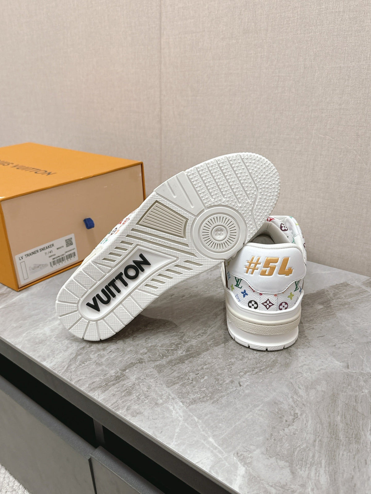 LOUIS VUITTON TRAINER SNEAKER IN WHITE MIX COLORFUL CALFSKIN