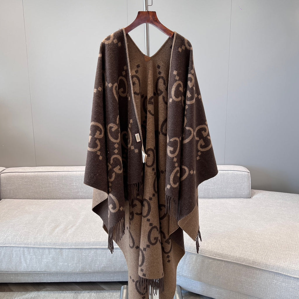 GUCCI PONCHO 200 CM IN CHOCOLATE BROWN MONOGRAM CASHMERE 405021