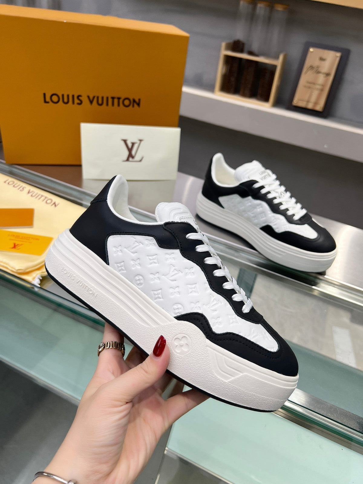LOUIS VUITTON LV WOMEN GROOVY PLATFORM IN WHITE MIX BLACK EMBOSSED CALFSKIN