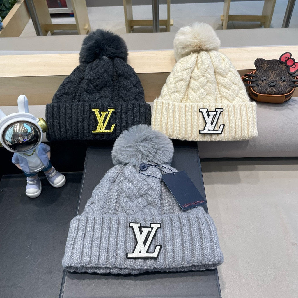 LOUIS VUITTON KNITTED BEANIE HAT IN GRAY WOOL AND LAMB FUR 430046