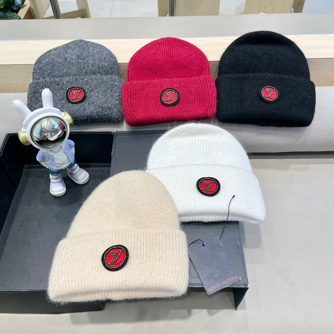 LOUIS VUITTON BEANIE HAT IN RED WOOL AND RABBIT FUR 433476