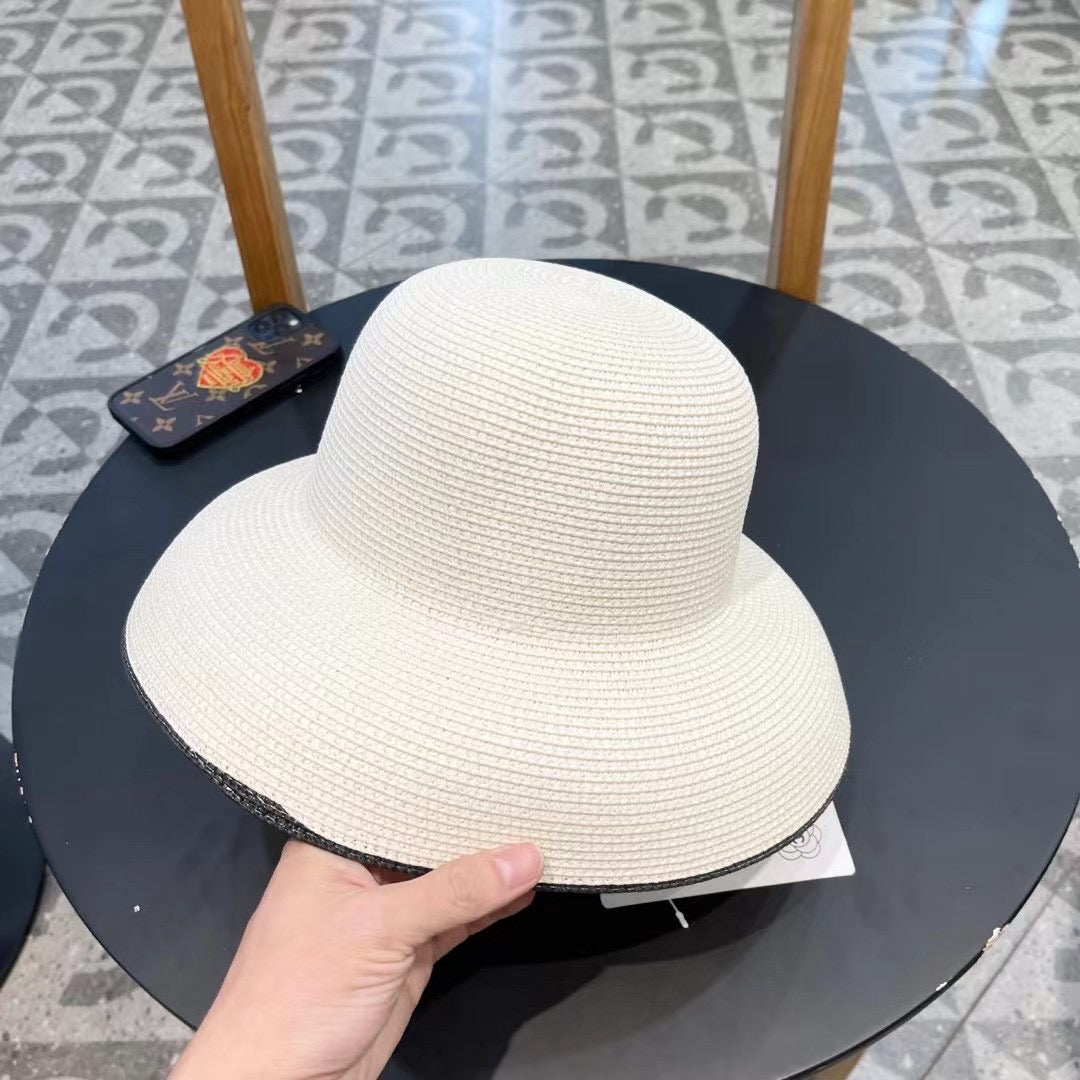 CHANEL STRAW CLOCHE HAT WHITE 672755