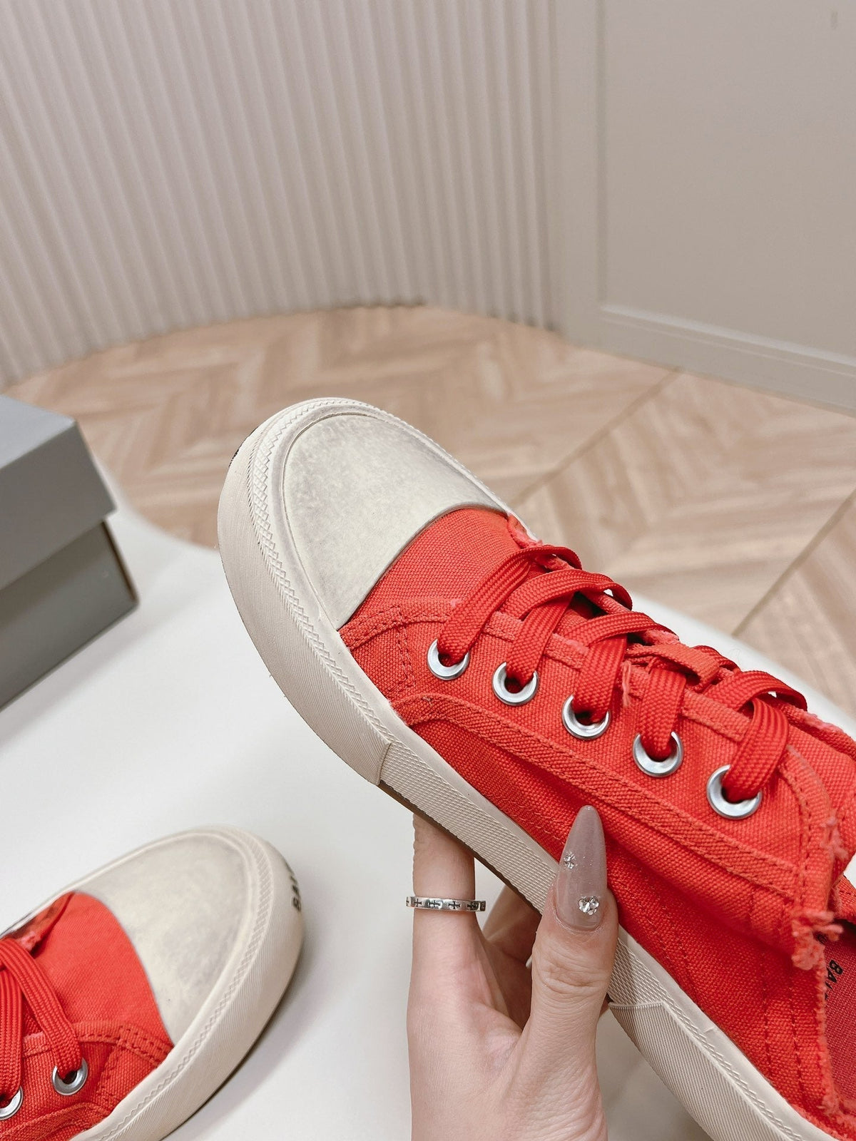 BALENCIAGA SNEAKER MULES IN RED CANVAS GRAFFITI LOGO