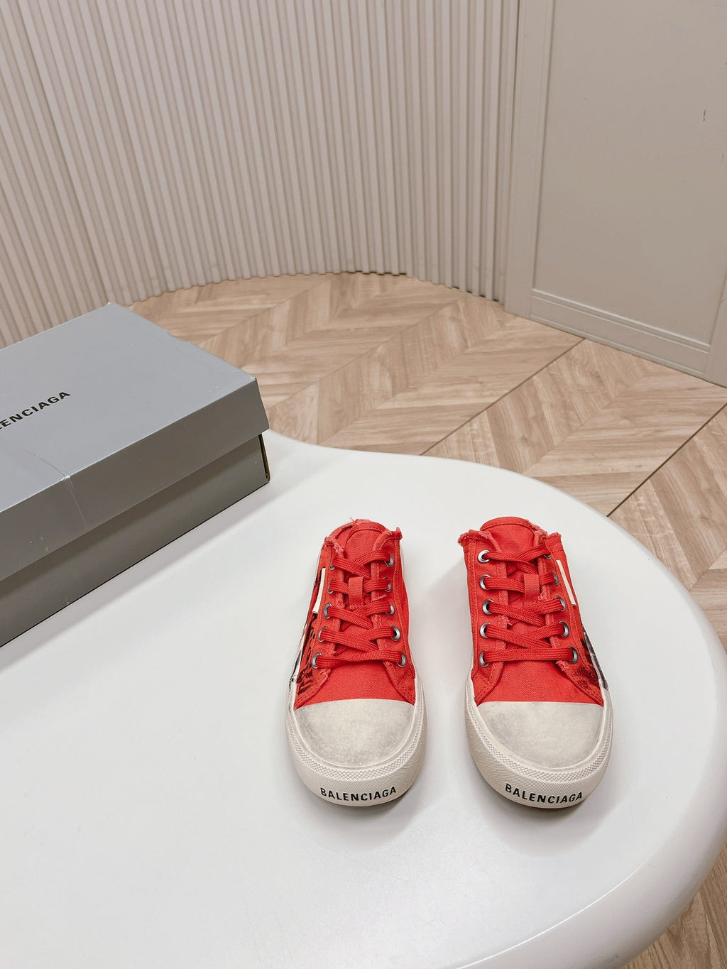 BALENCIAGA SNEAKER MULES IN RED CANVAS GRAFFITI LOGO