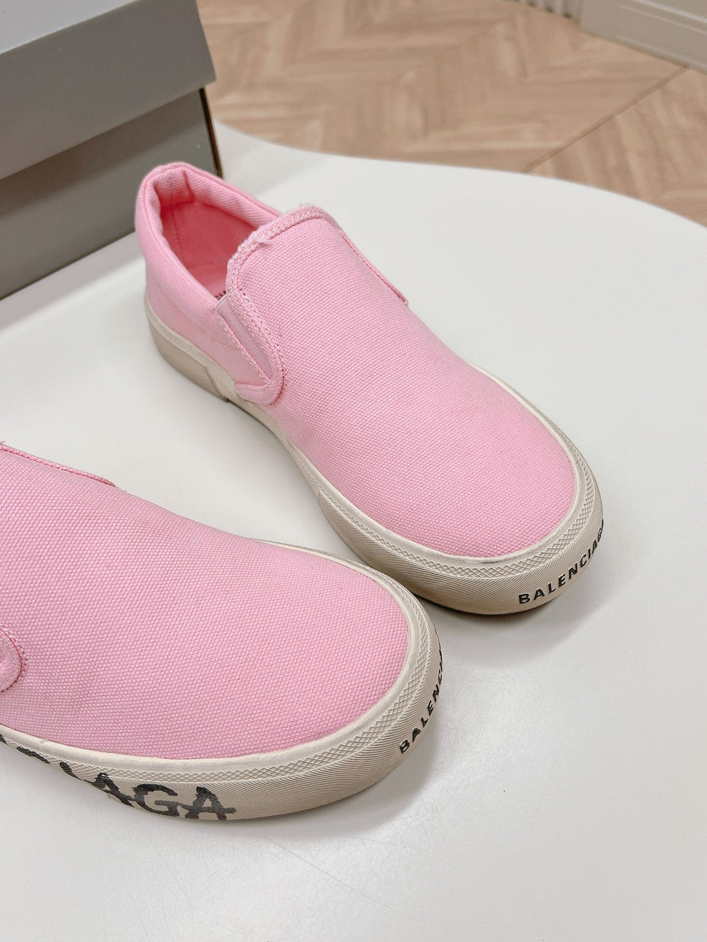 BALENCIAGA SLIP-ON SNEAKERS GRAFFITI IN PINK CANVAS