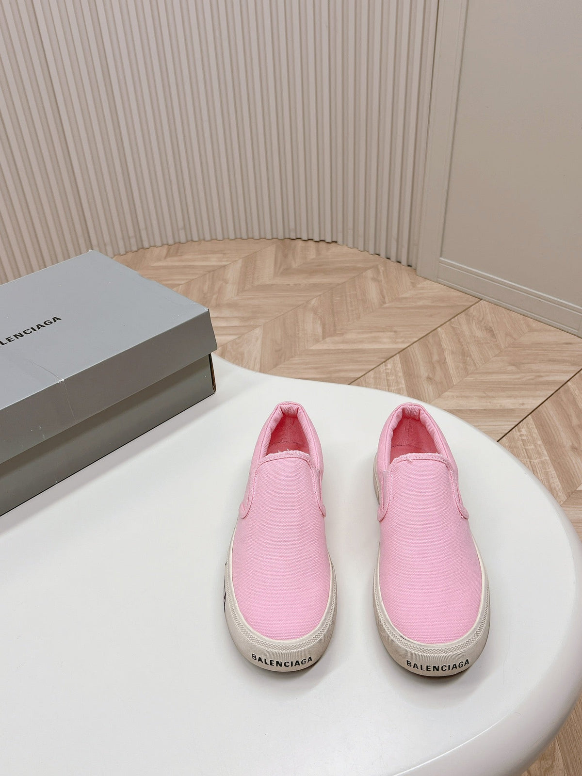 BALENCIAGA SLIP-ON SNEAKERS GRAFFITI IN PINK CANVAS