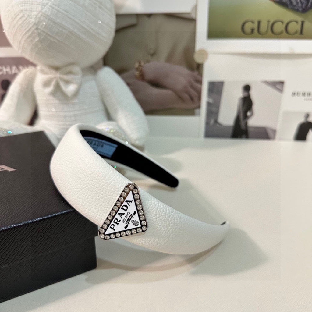 PRADA WHITE CALFSKIN HAIRBAND 154898