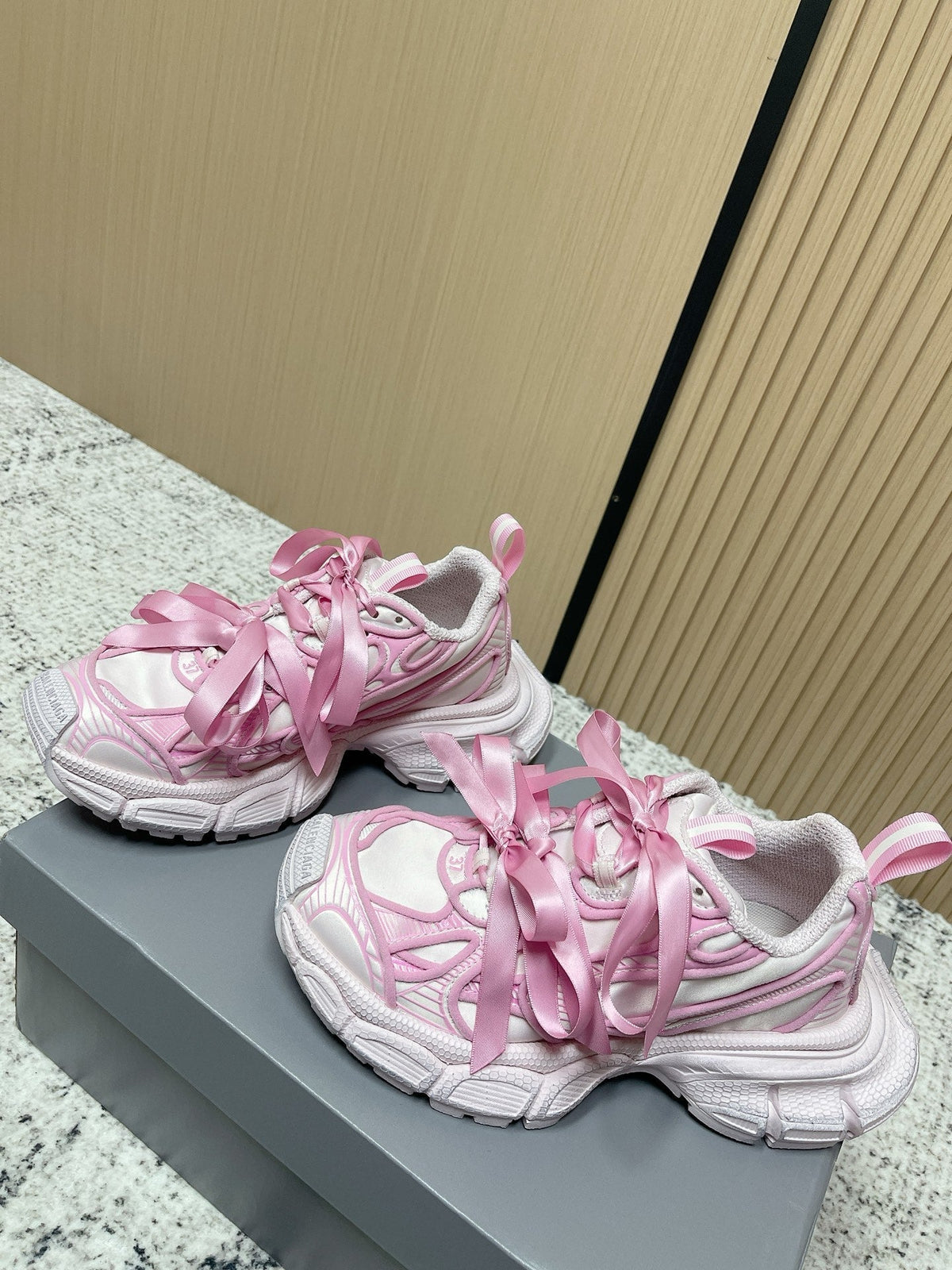 BALENCIAGA 25S 3XL SNEAKERS IN CREAM WHITE MIX PINK PU LEATHER
