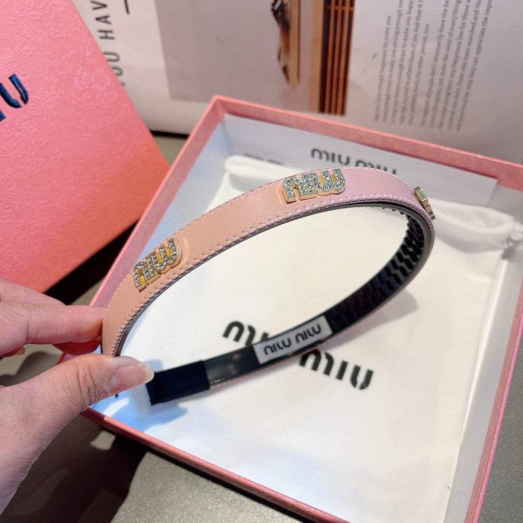 HEAD BAND IN LIGHT PINK LAMBSKIN AND RESIN 417297