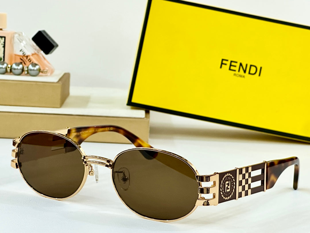 FIRST CRYSTAL CHUNKY OVAL FRAME SUNGLASSES 7078 IN METAL