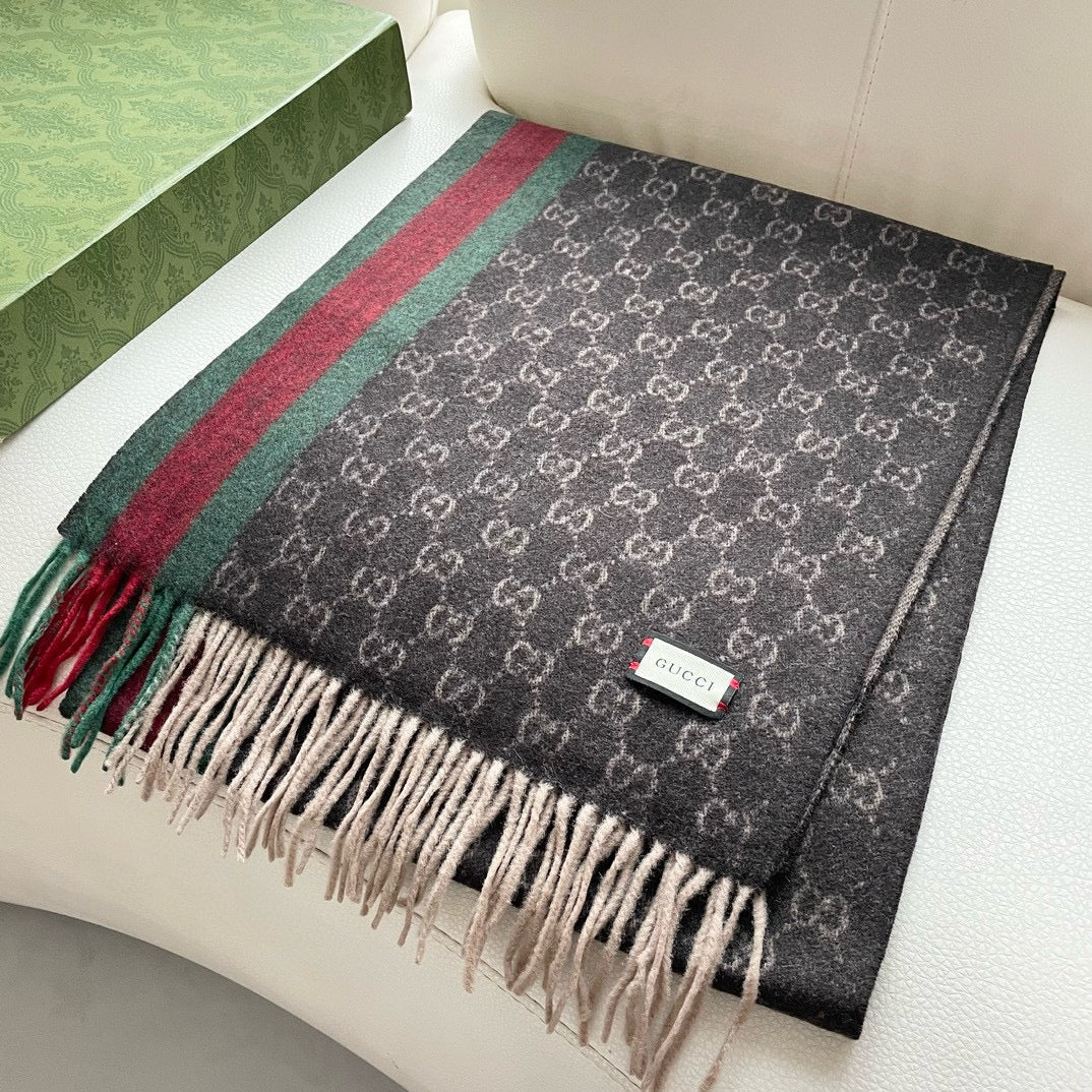 GUCCI SCARF 200 CM IN DARK BROWN MONOGRAM CASHMERE 399765