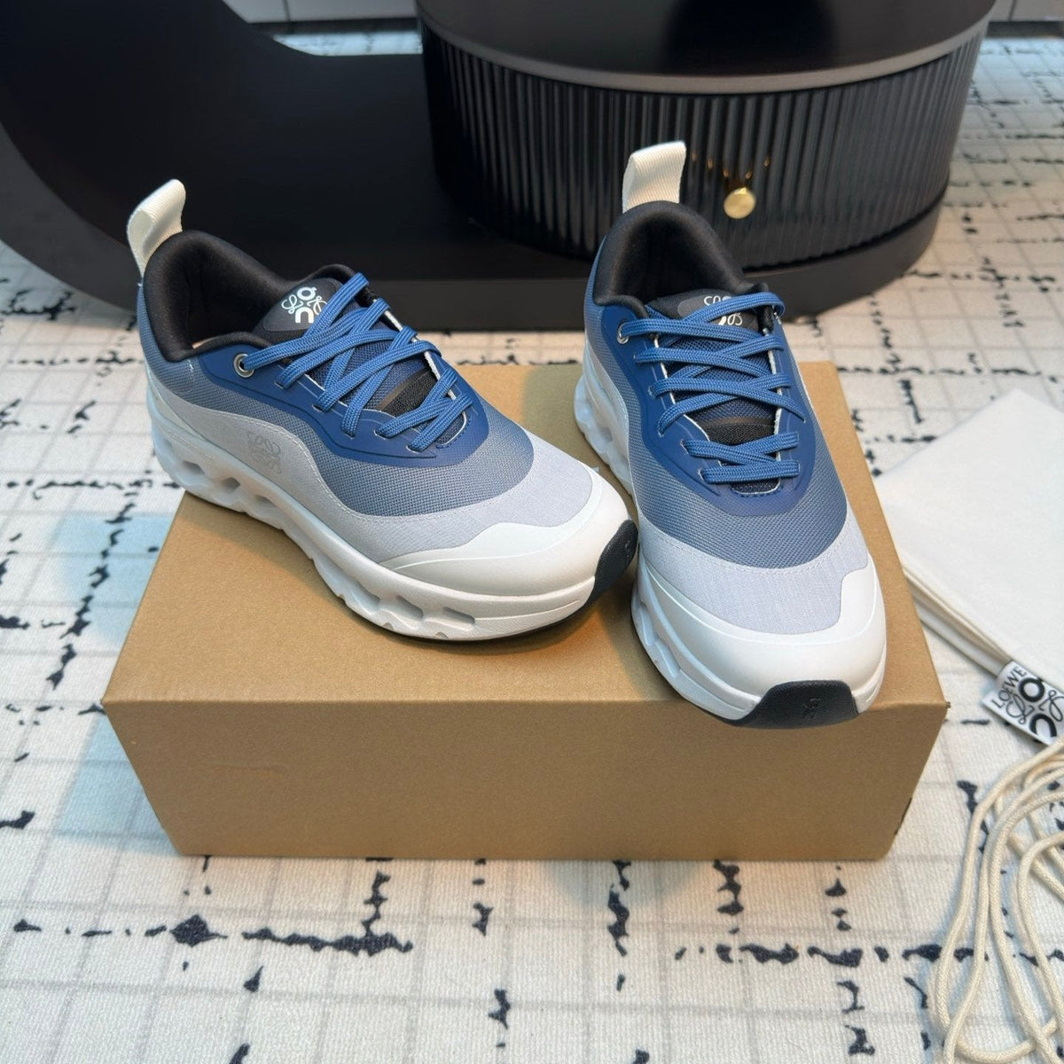 LOEWE CLOUDTILT 2.0 SNEAKER WHITE AND BLUE POLYESTER