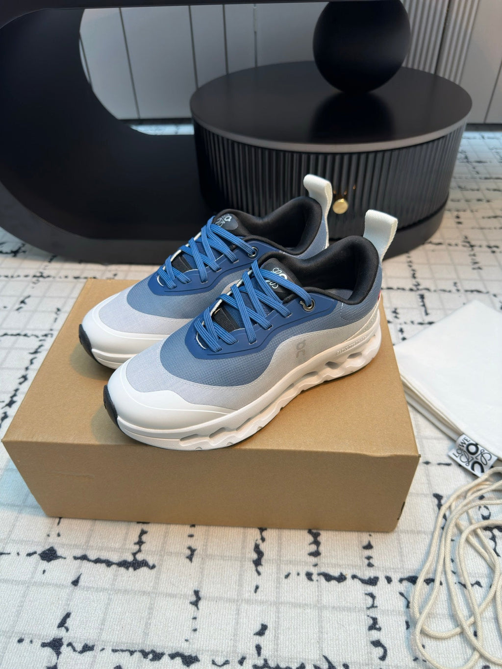 LOEWE CLOUDTILT 2.0 SNEAKER WHITE AND BLUE POLYESTER