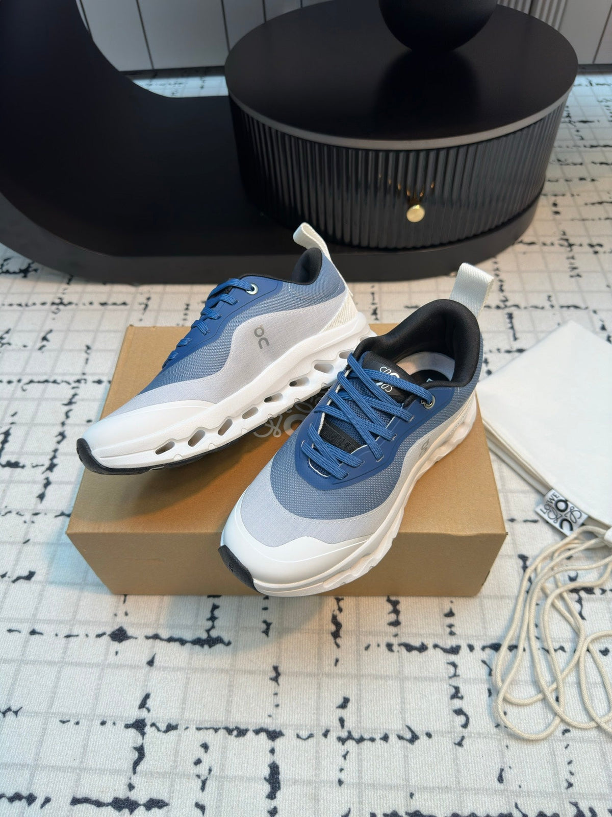 LOEWE CLOUDTILT 2.0 SNEAKER WHITE AND BLUE POLYESTER