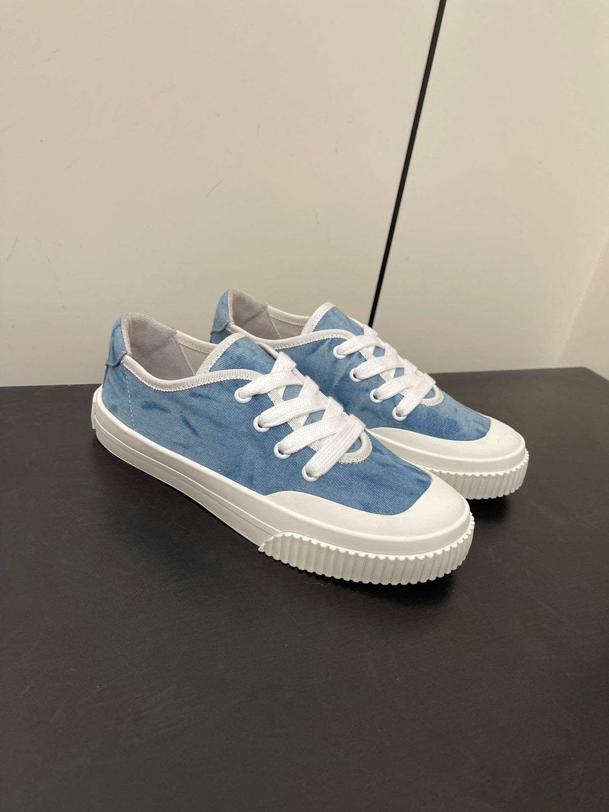 LORO PIANA CLASSIC BISCUIT SNEAKER SKY CALFSKIN