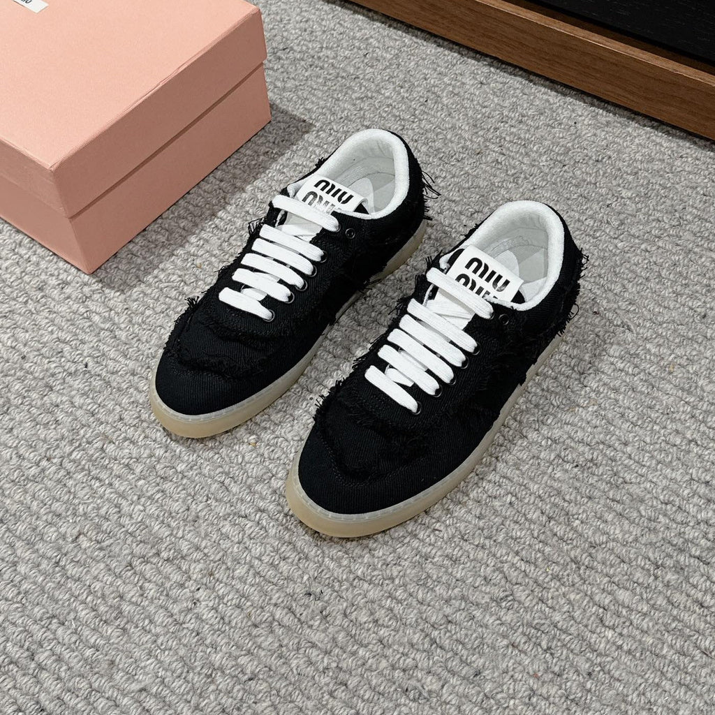 MIU MIU Dexun Sneaker Black Canvas