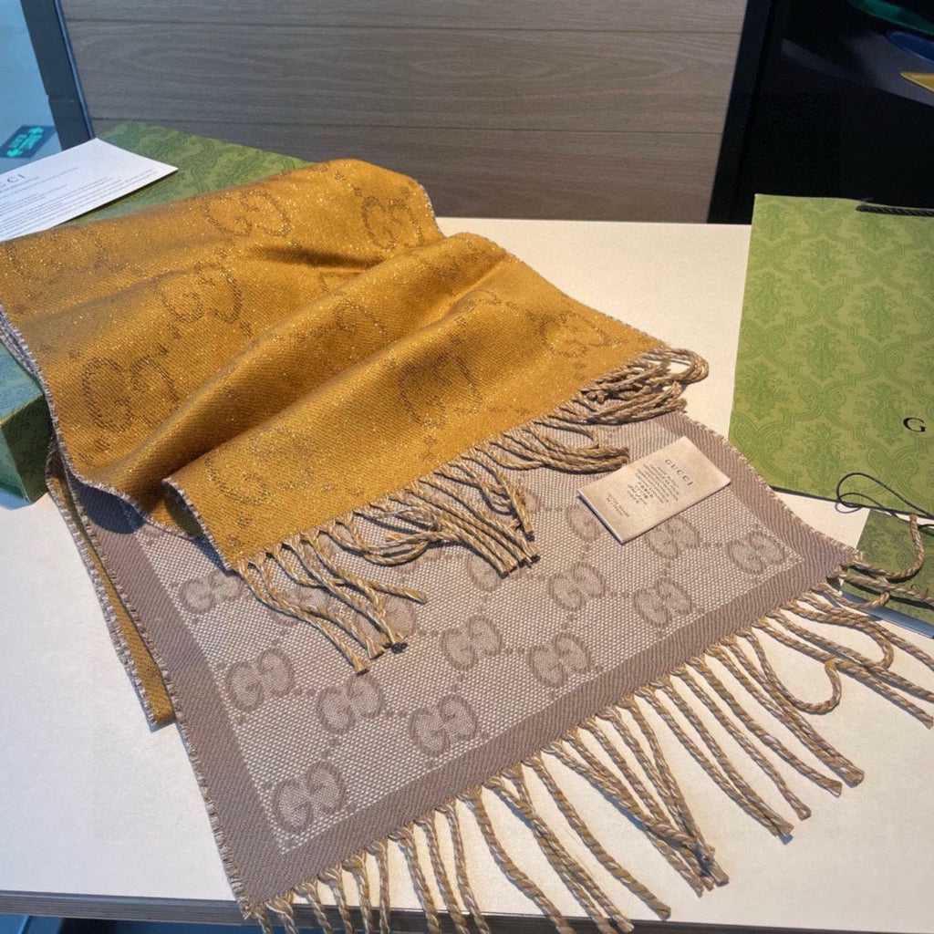 GUCCI SCARF IN PEANUT BROWN AND KHAKI BROWN WOOL 405142