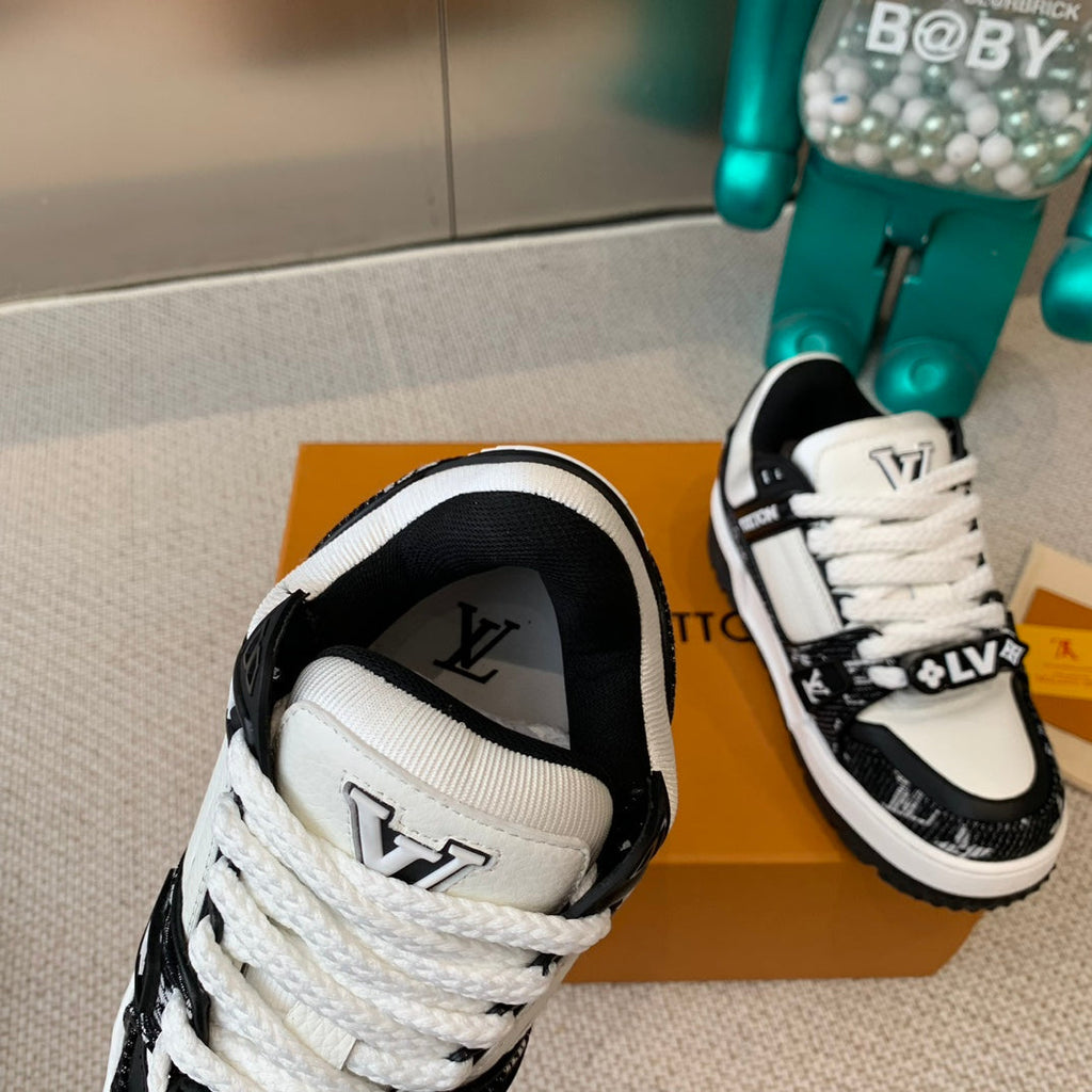 LOUIS VUITTON LV TRAINER MAXI SNEAKER IN WHITE MIX BLACK CALFSKIN