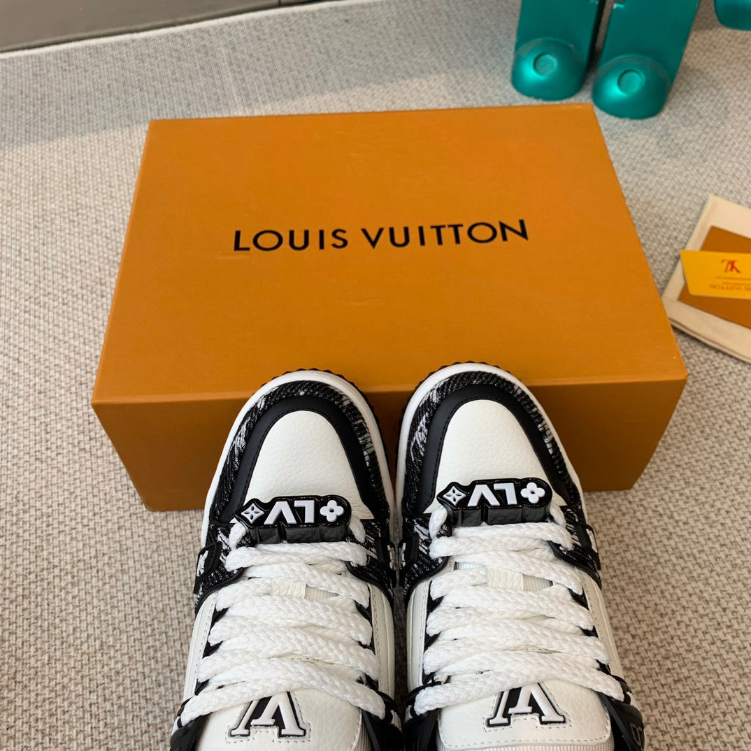 LOUIS VUITTON LV TRAINER MAXI SNEAKER IN WHITE MIX BLACK CALFSKIN