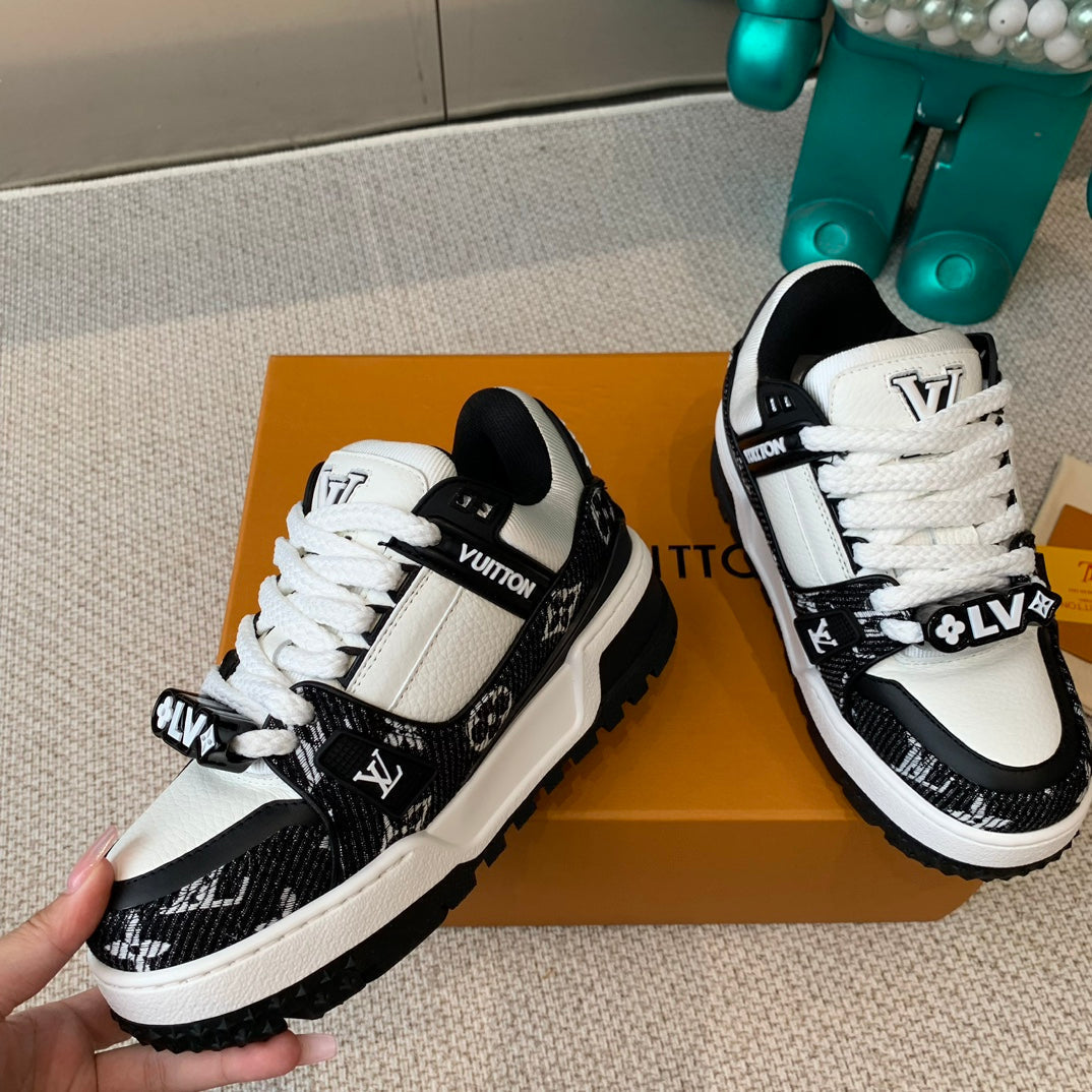 LOUIS VUITTON LV TRAINER MAXI SNEAKER IN WHITE MIX BLACK CALFSKIN