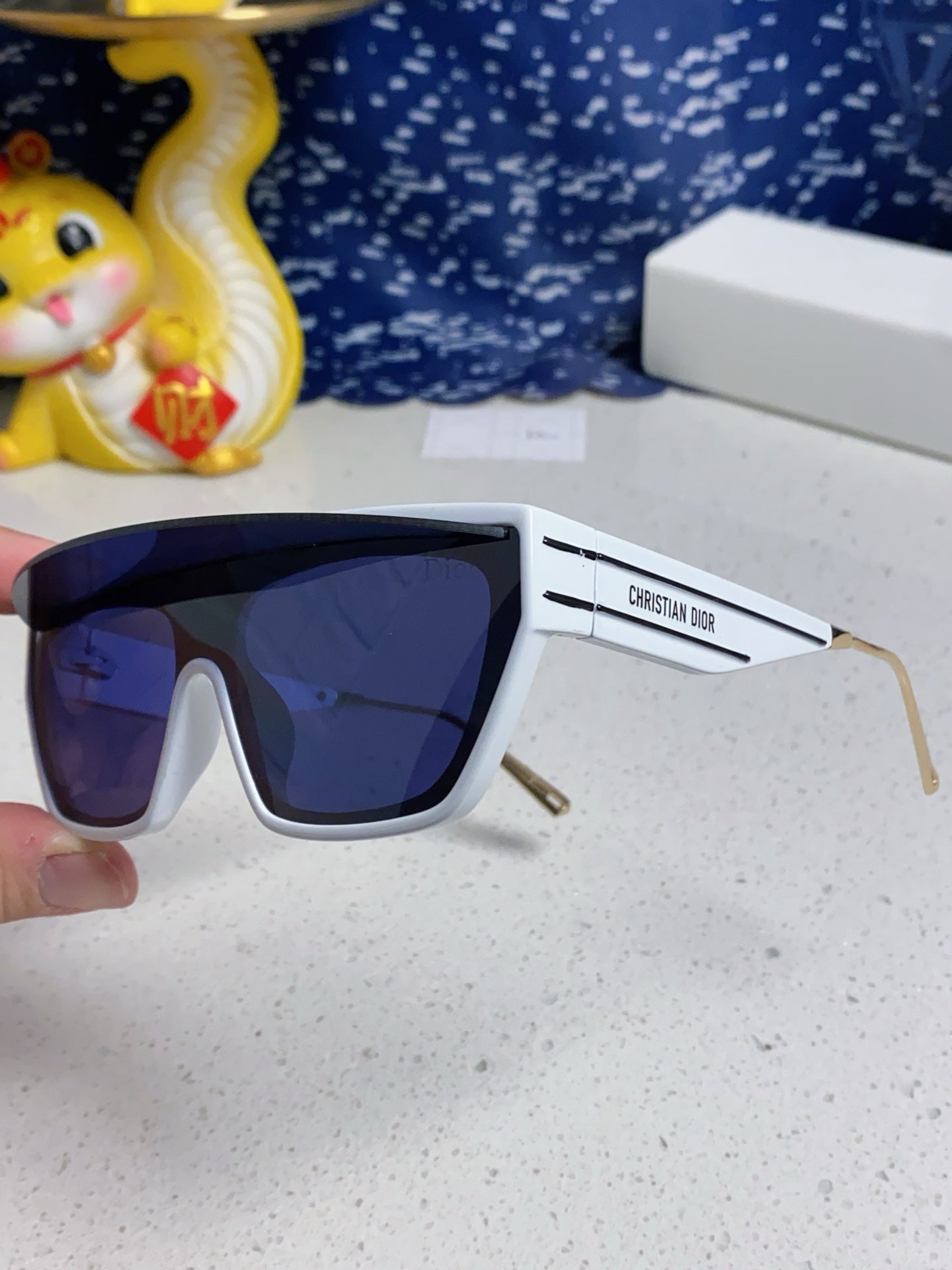DIOR MONTAIGNE SUNGLASS CLUB M7U IN WHITE ACETATE