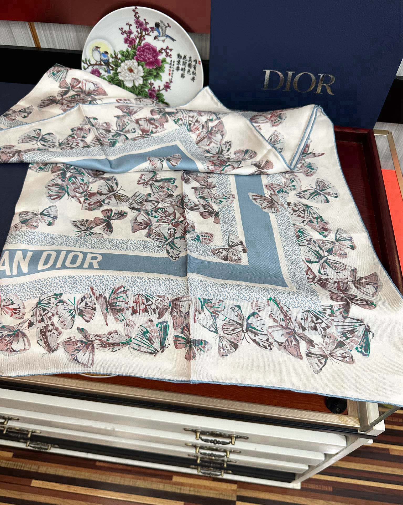 DIOR SCARF 90 CM IN SILK 733844