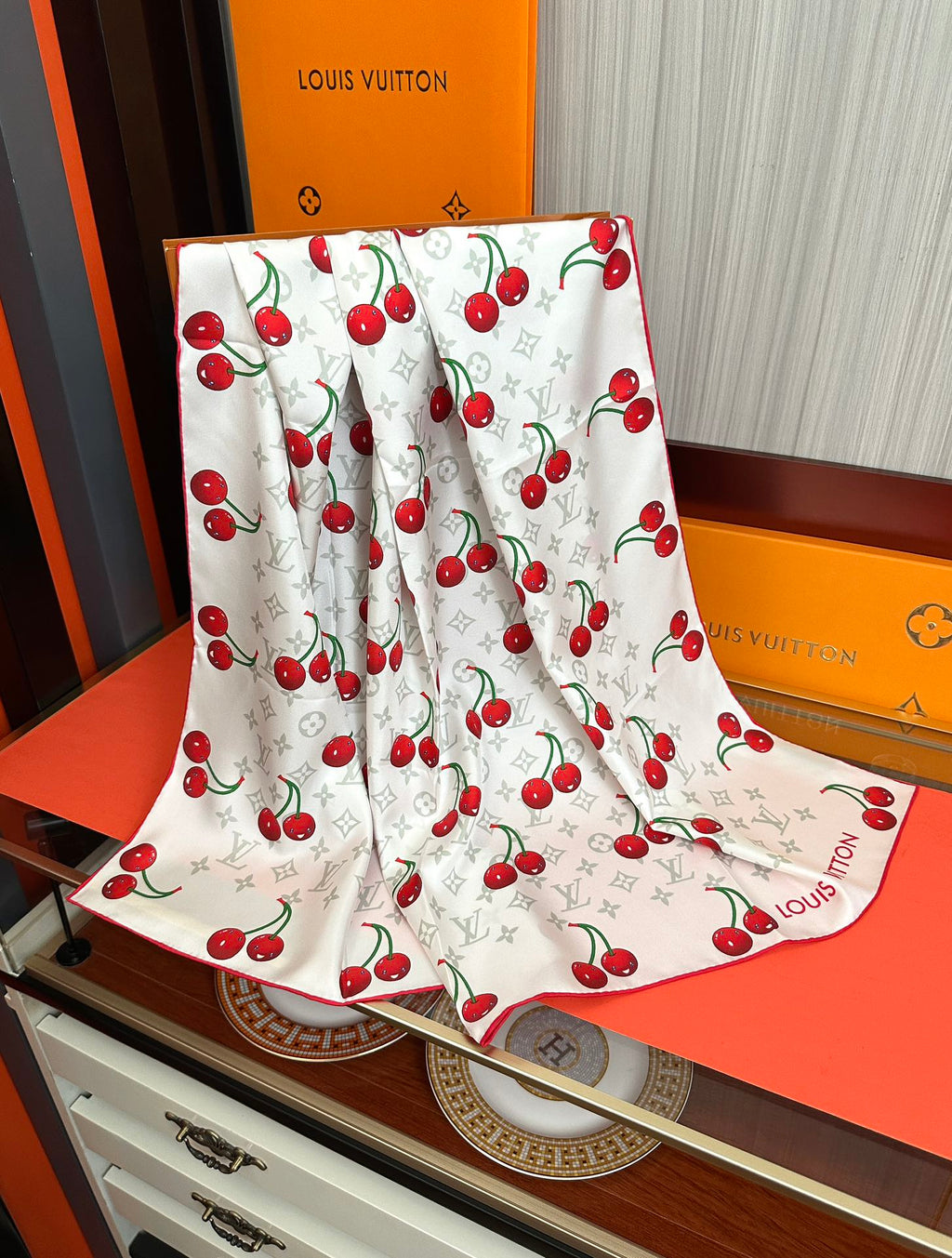 LOUIS VUITTON LV SCARF 90 CM IN SILK 03