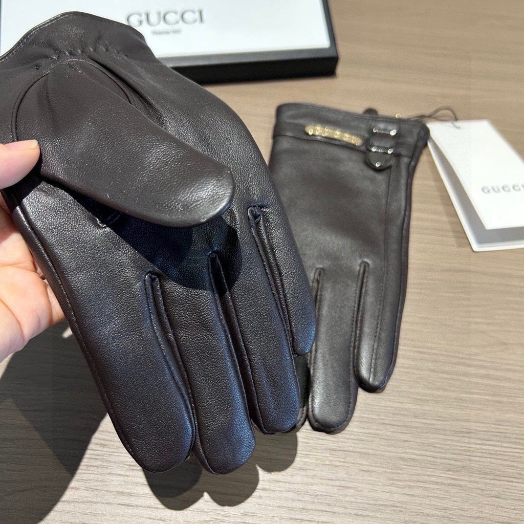 GUCCI TOUCHSCREEN GLOVES IN BLACK LAMBSKIN 440503