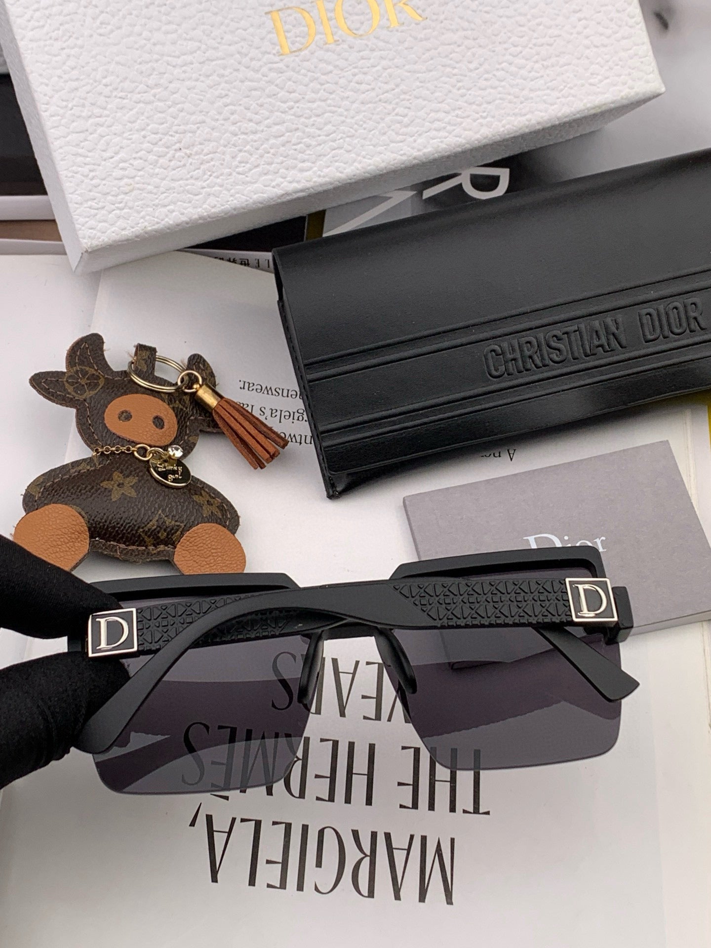 DIOR MONTAIGNE SUNGLASS D9805 IN ACETATE